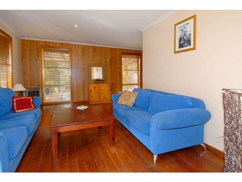 12 Emerald Street, Dallas VIC 3047