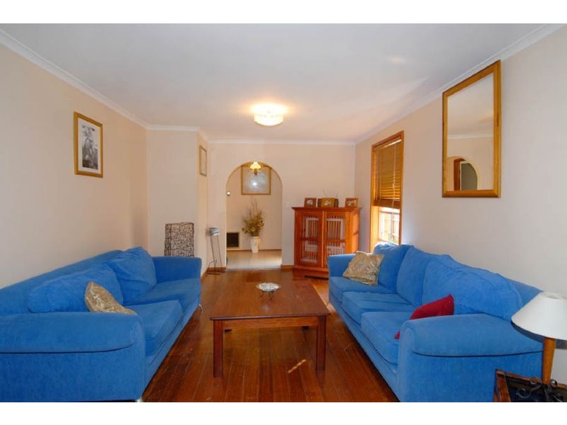 12 Emerald Street, Dallas VIC 3047