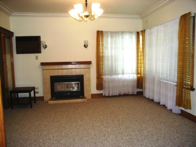 43 Anselm Grove, Glenroy VIC 3046