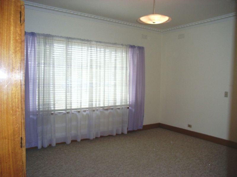 43 Anselm Grove, Glenroy VIC 3046