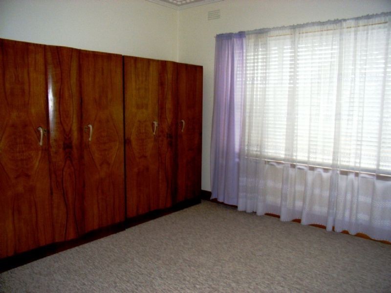 43 Anselm Grove, Glenroy VIC 3046