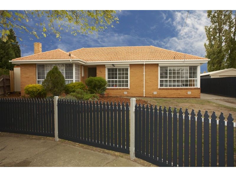24 Gish Court, Hadfield VIC 3046