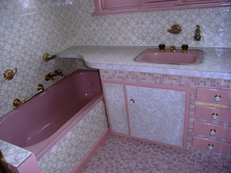 4 OLIVER COURT, Fawkner VIC 3060