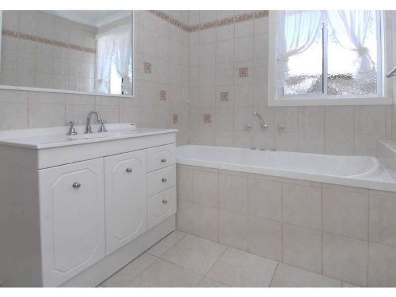 13 Augustine Terrace, Glenroy VIC 3046