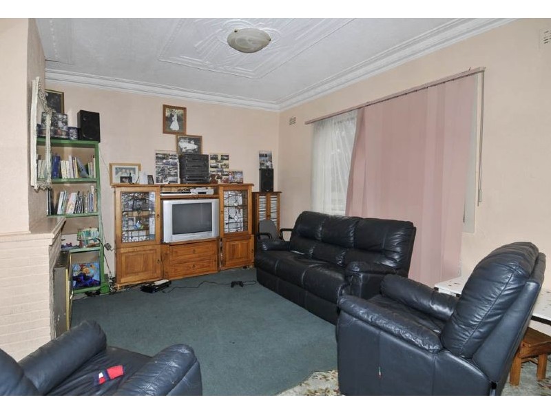 10 Paris Road, Broadmeadows VIC 3047