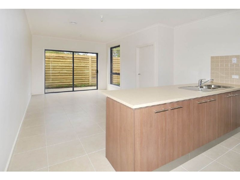 11/213 – 215 Camp Road, Broadmeadows VIC 3047