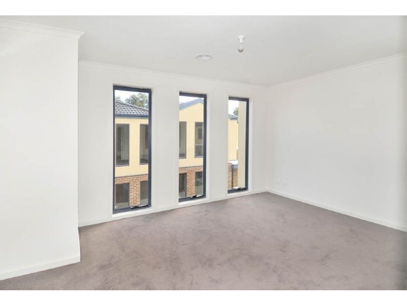 11/213 – 215 Camp Road, Broadmeadows VIC 3047