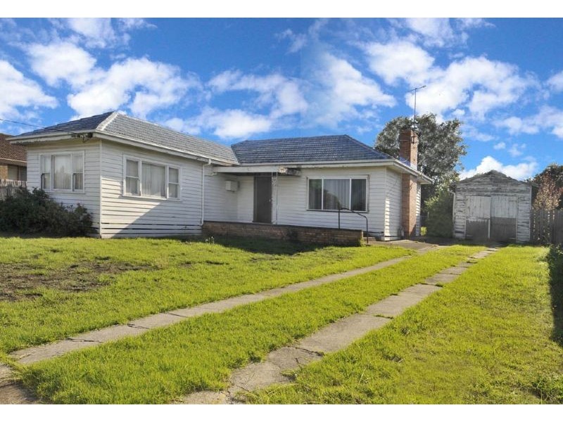 30 Gladstone Parade, Glenroy VIC 3046