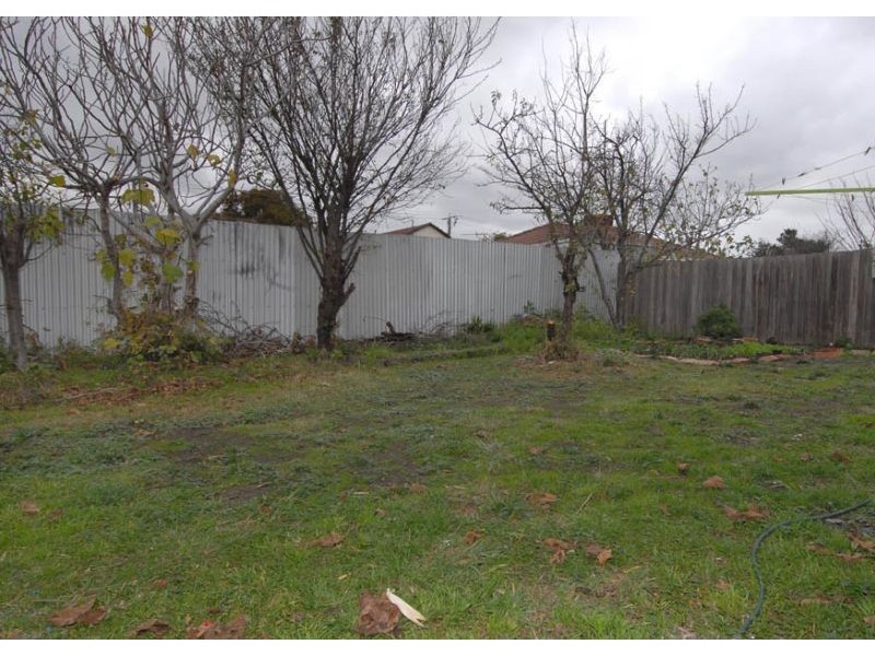 21 Ortolan Avenue, Broadmeadows VIC 3047