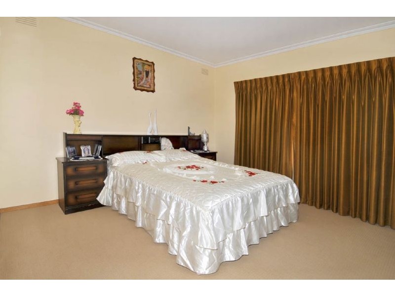 31 Stewart Grove, Campbellfield VIC 3061