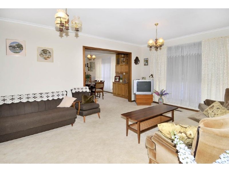 107 Gowrie Street, Glenroy VIC 3046