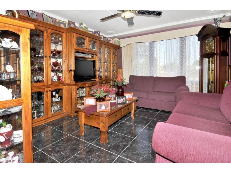 19 Warragul Street, Dallas VIC 3047