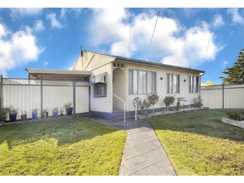 19 Warragul Street, Dallas VIC 3047