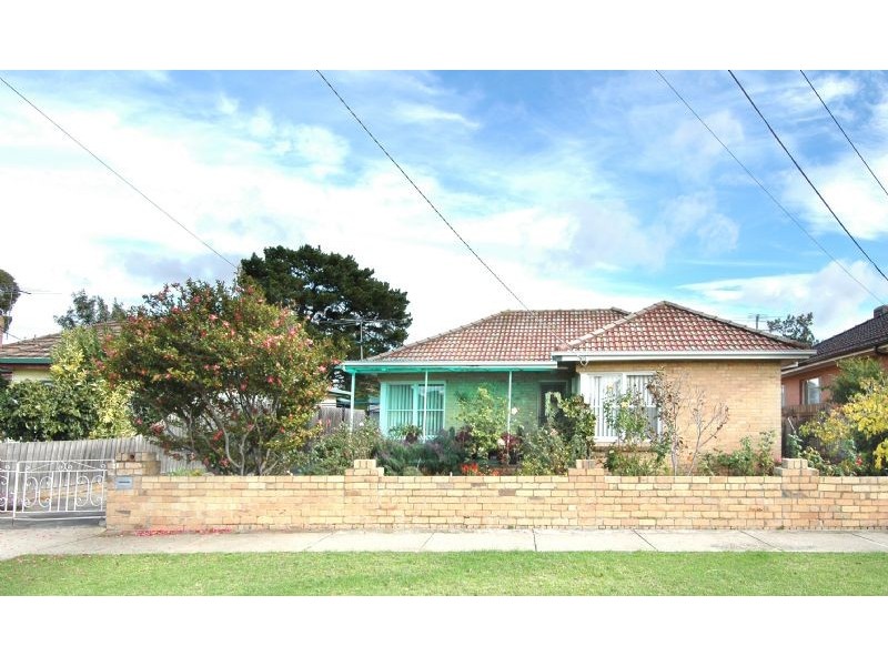 21 Sutherland Street, Glenroy VIC 3046