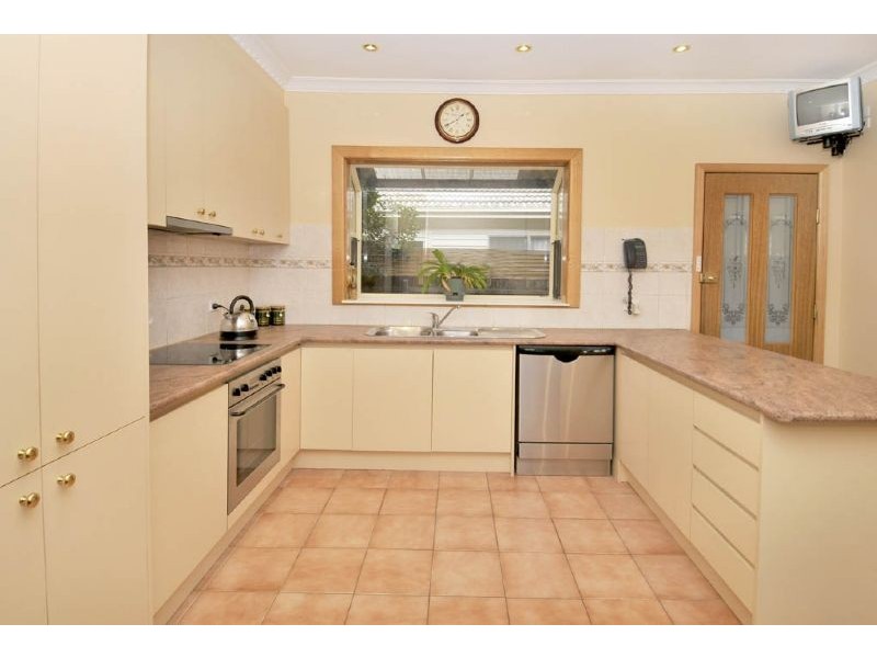 7 Stella Street, Glenroy VIC 3046