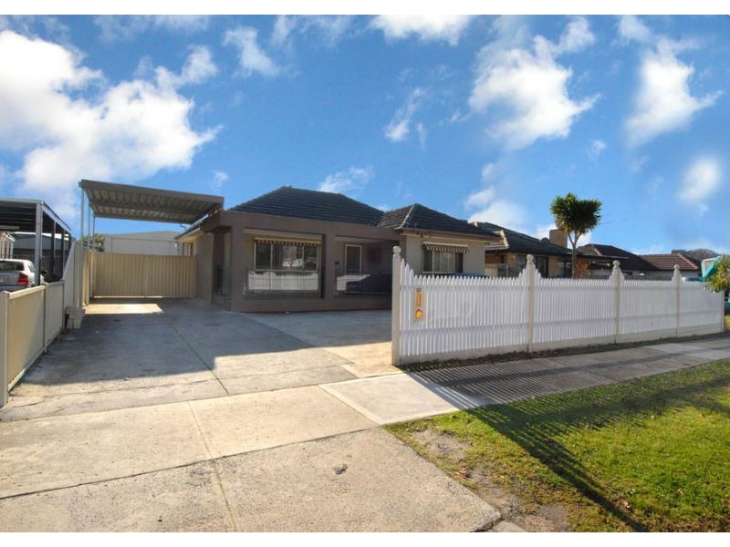 20 Surrey Street, Hadfield VIC 3046