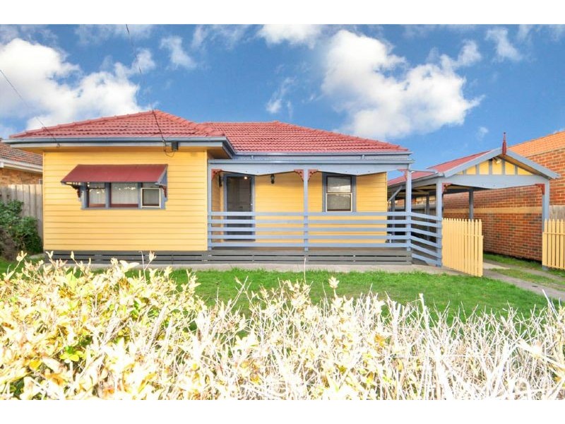 24 Trevannion Street, Glenroy VIC 3046