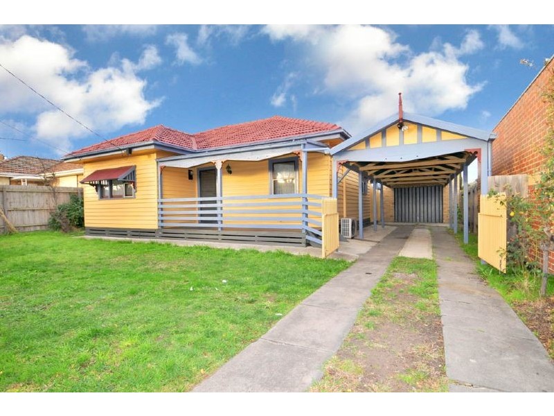 24 Trevannion Street, Glenroy VIC 3046