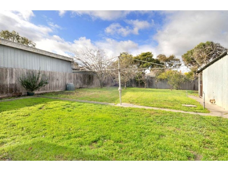 26 Trevannion Street, Glenroy VIC 3046