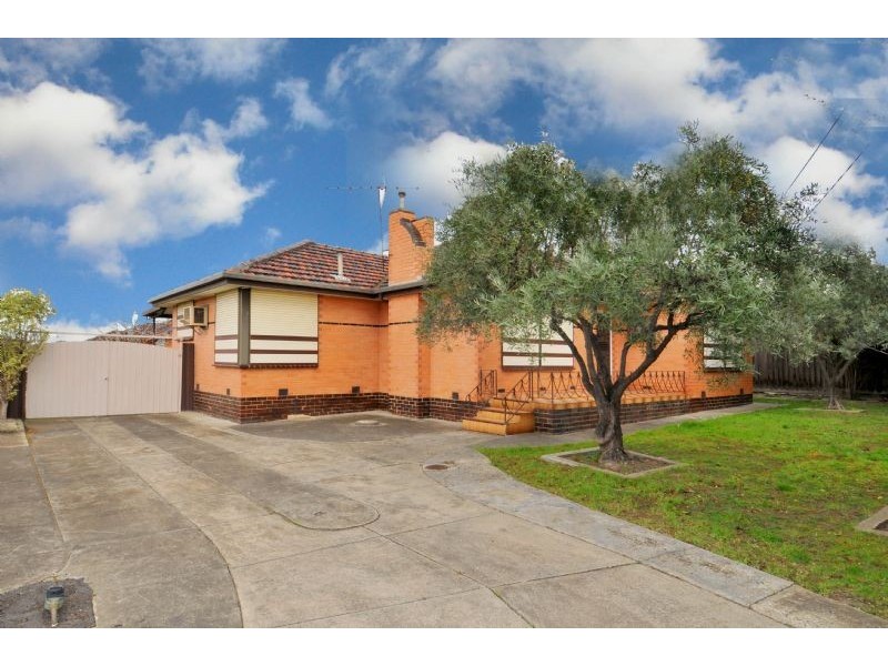 111 Hilton Street, Hadfield VIC 3046