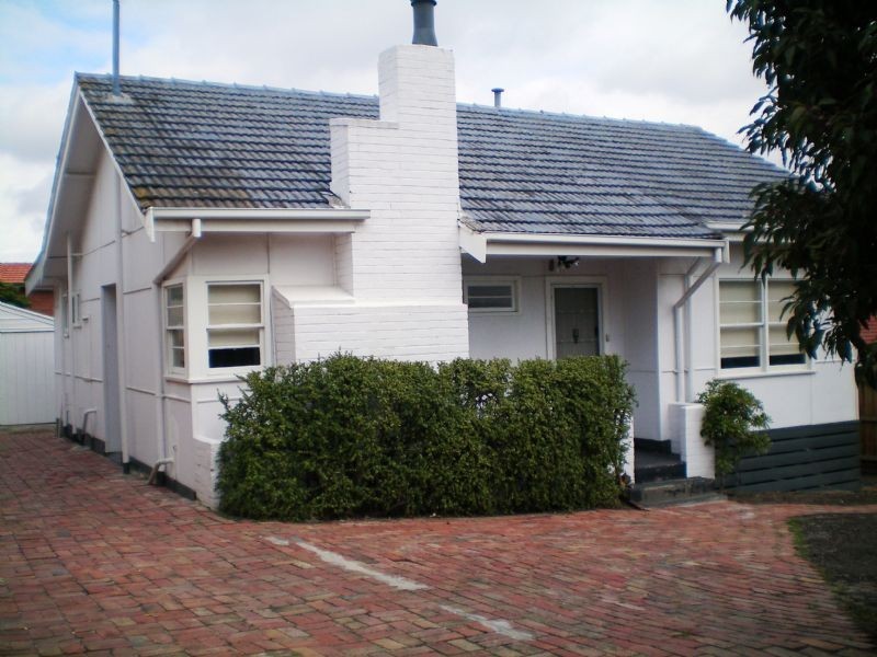35 CARTWRIGHT ST, Oak Park VIC 3046