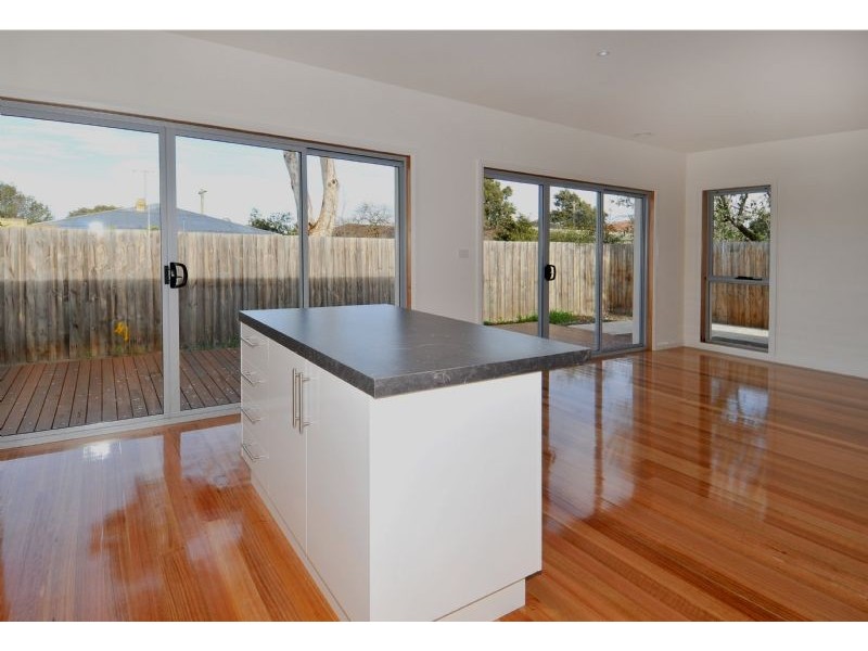2/141 Morell Street, Glenroy VIC 3046