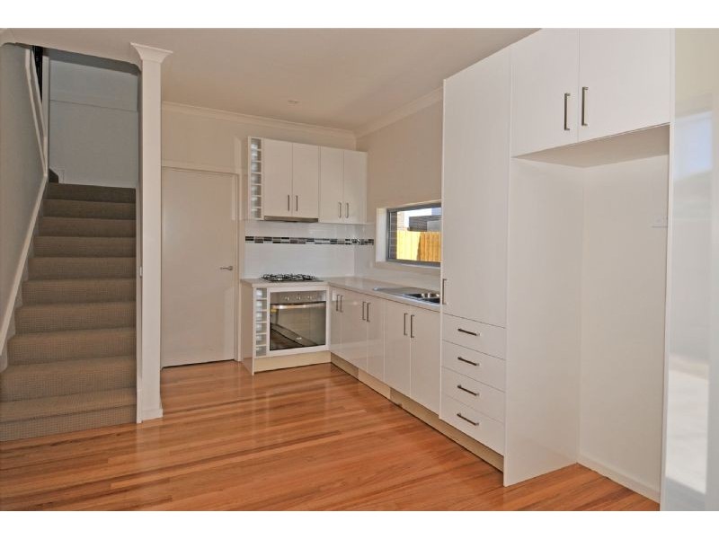 1/29 Finchley Avenue, Glenroy VIC 3046