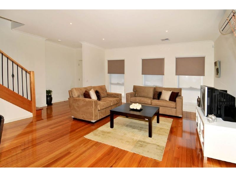 13 Rowan Street, Glenroy VIC 3046