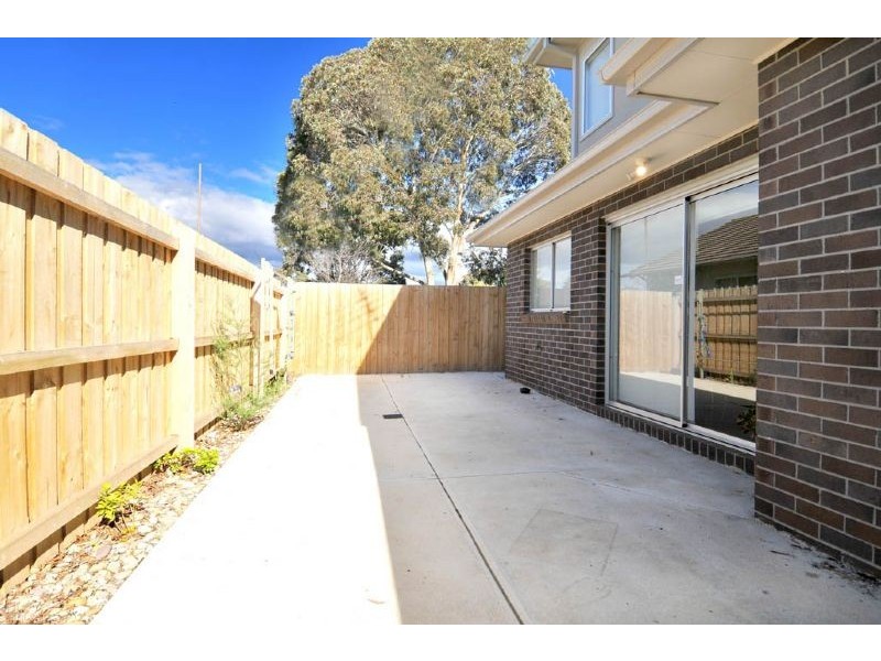 13 Rowan Street, Glenroy VIC 3046