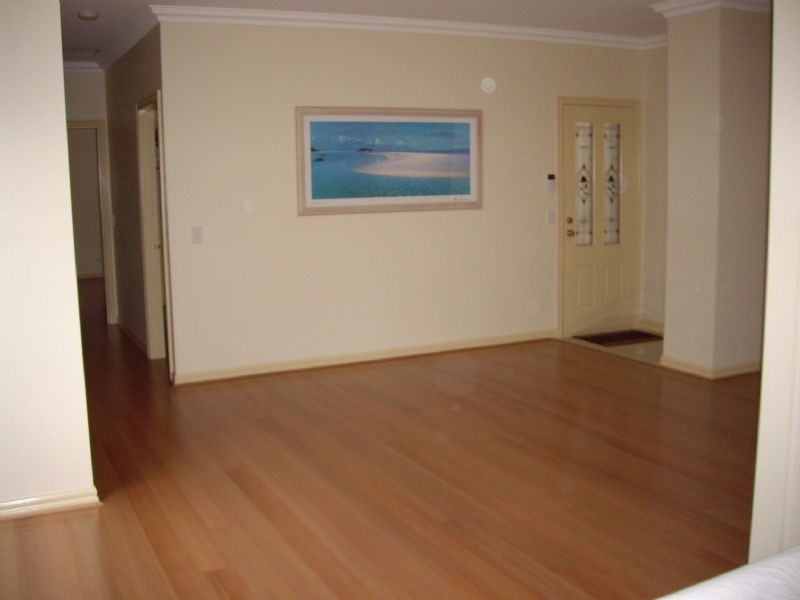 4/15 CHAPMAN AVENUE, Glenroy VIC 3046
