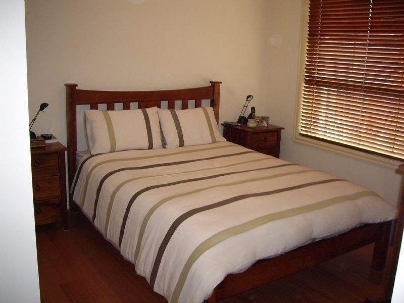 4/15 CHAPMAN AVENUE, Glenroy VIC 3046