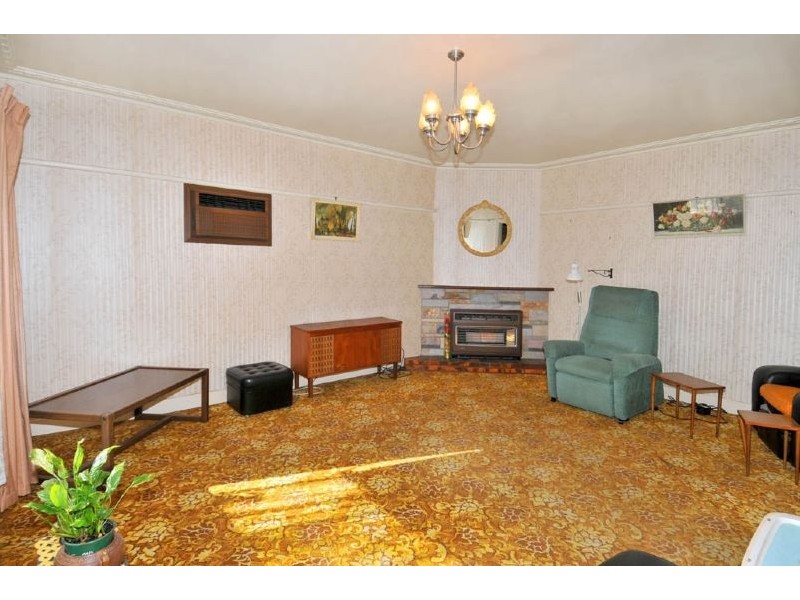 423 Camp Road, Broadmeadows VIC 3047