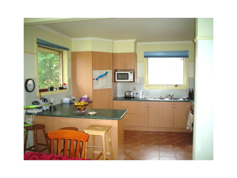 14 Moss Court, Glenroy VIC 3046