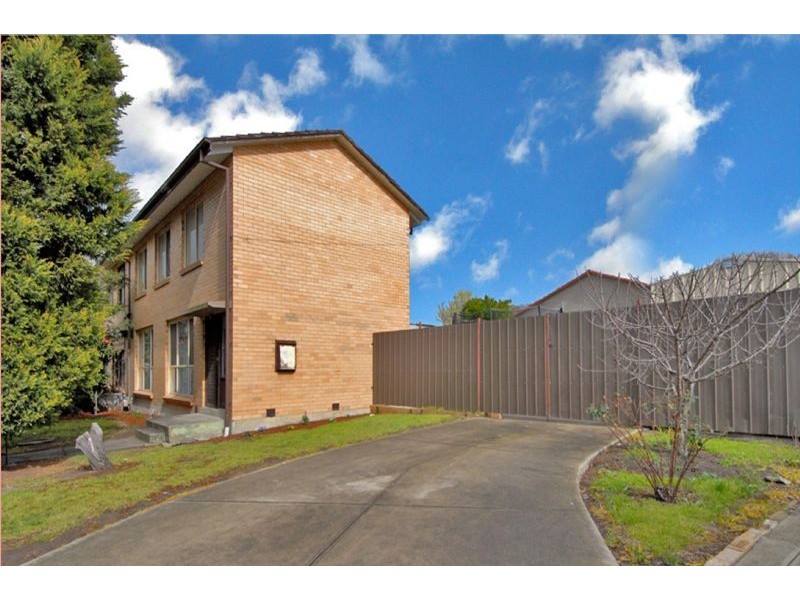 1 Lismore Street, Dallas VIC 3047