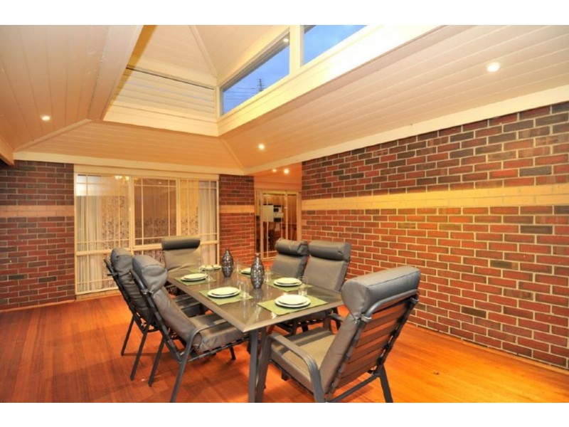 22 Trevannion Street, Glenroy VIC 3046