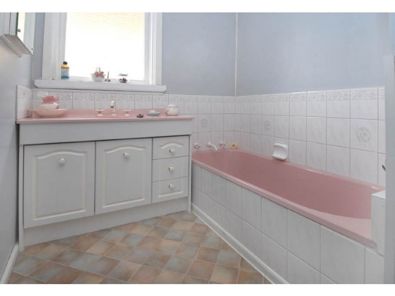 709 Pascoe Vale Road, Glenroy VIC 3046