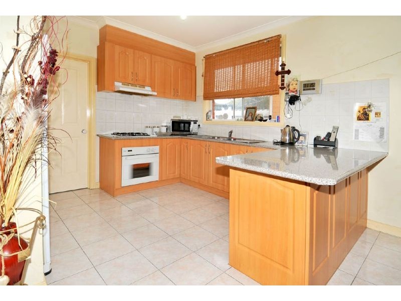 143 JOHN ST, Glenroy VIC 3046