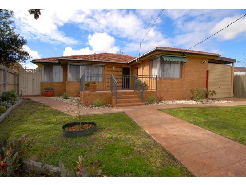 4 Bena Court, Dallas VIC 3047