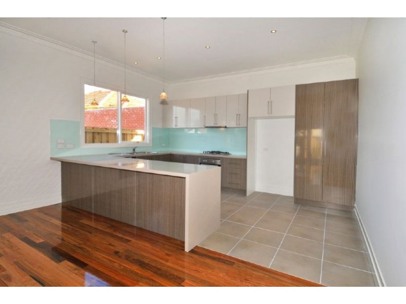 33 Arndt Road, Pascoe Vale VIC 3044