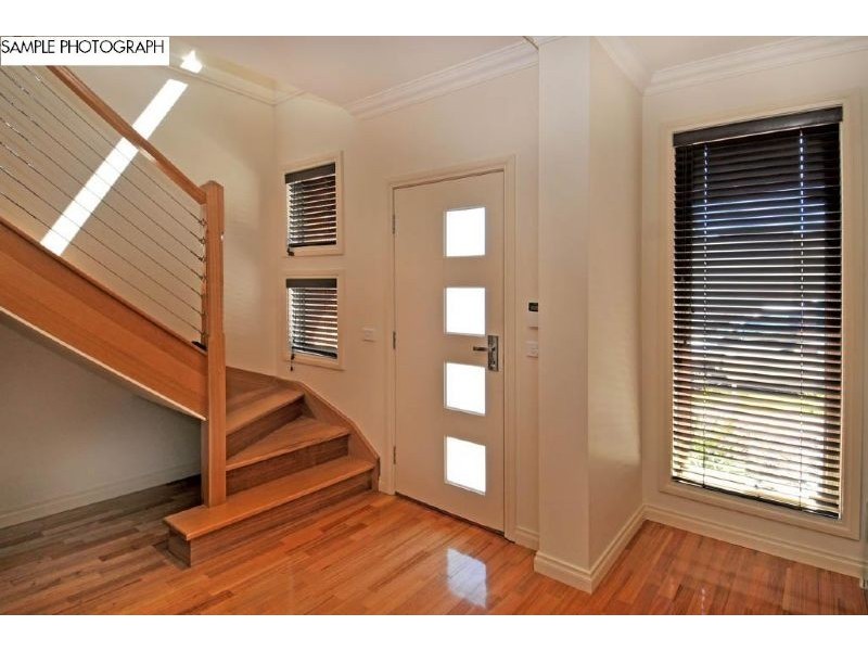 8/26 Hillcrest Drive, Westmeadows VIC 3049