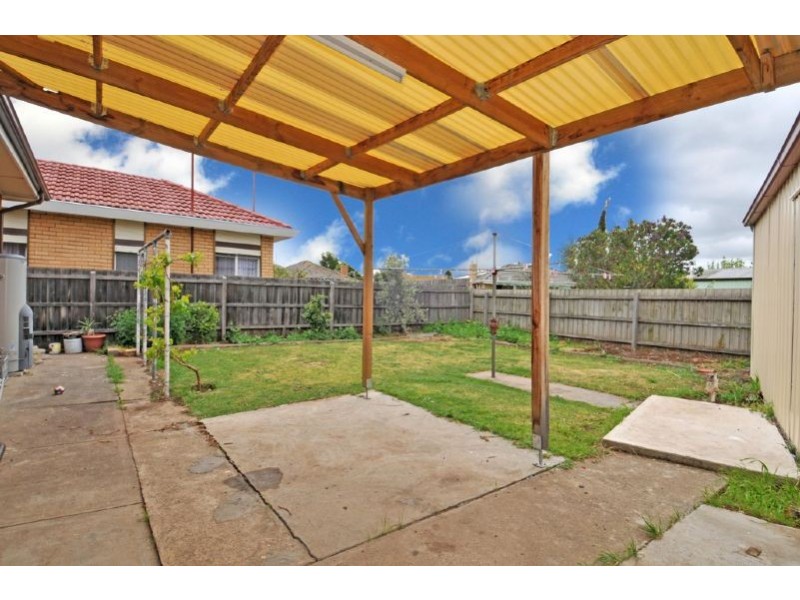 102 Riggall Street, Broadmeadows VIC 3047