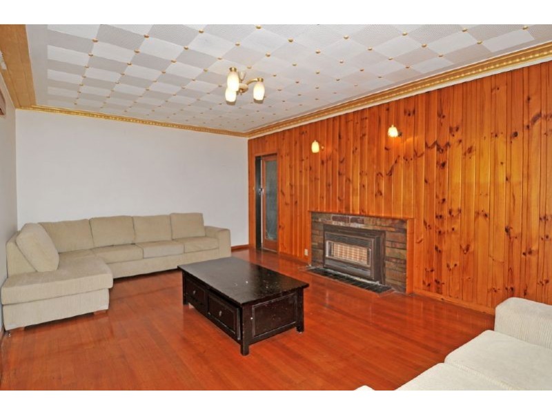 102 Riggall Street, Broadmeadows VIC 3047