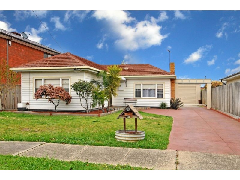13 Neil Street, Hadfield VIC 3046