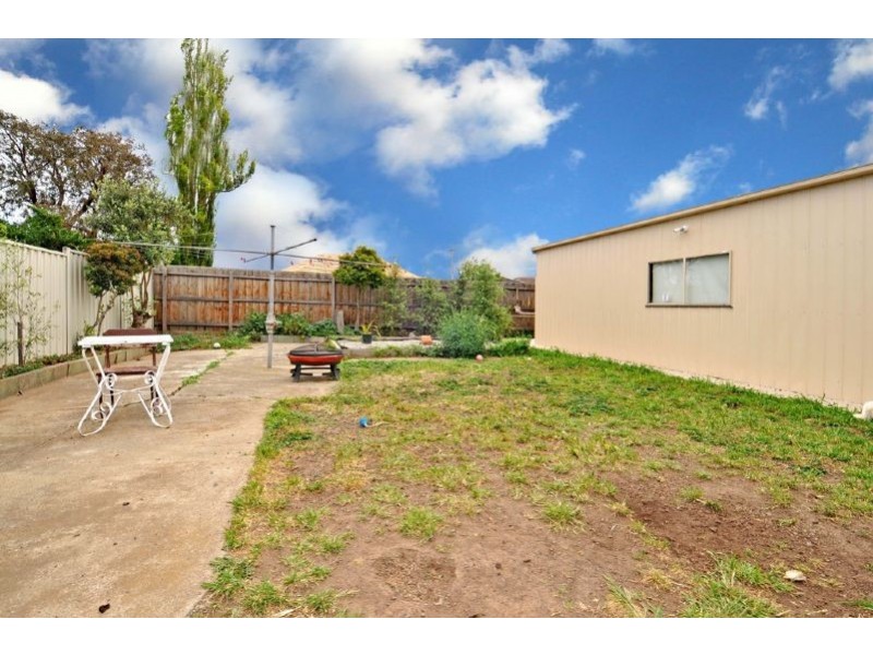 13 Neil Street, Hadfield VIC 3046