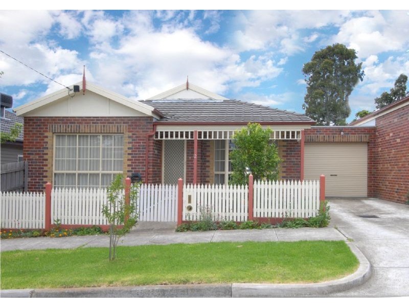 2 Muntz Avenue, Glenroy VIC 3046