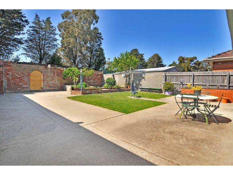 64 Roebourne Crescent, Campbellfield VIC 3061