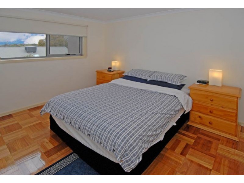 2/22 Park Street, Pascoe Vale VIC 3044