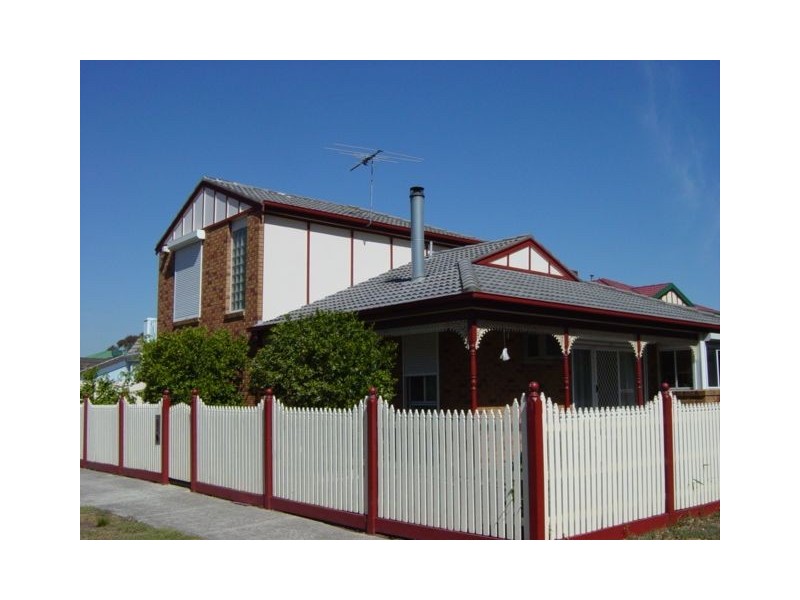 33 Freeman Drive, Glenroy VIC 3046