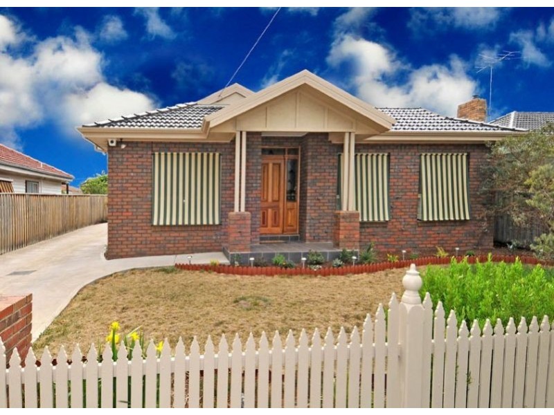 19 Cosmos Street, Glenroy VIC 3046
