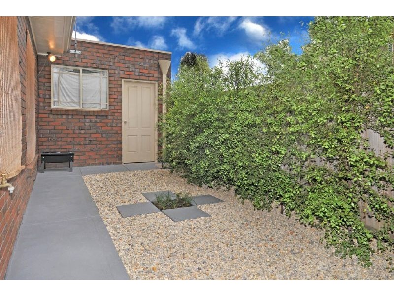 19 Cosmos Street, Glenroy VIC 3046